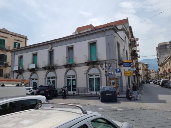 appartamento in vendita a Barcellona Pozzo di Gotto in zona Centro Città