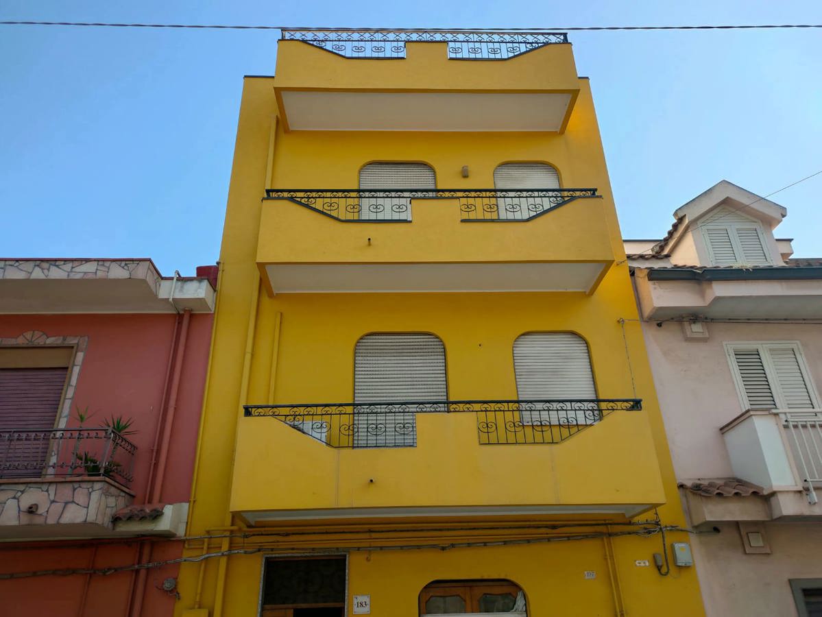 appartamento in vendita a Barcellona Pozzo di Gotto