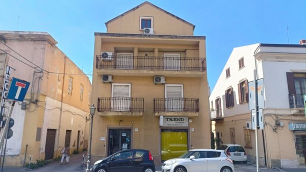 appartamento in vendita a Barcellona Pozzo di Gotto in zona Centro Città