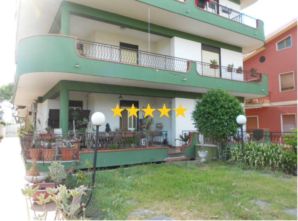 appartamento in vendita a Barcellona Pozzo di Gotto in zona Acquacalda