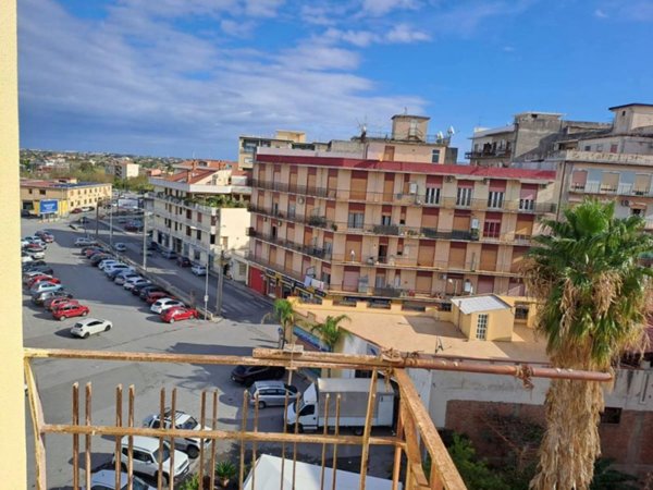 appartamento in vendita a Barcellona Pozzo di Gotto in zona Centro Città