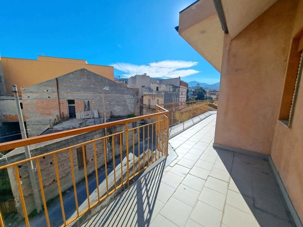 appartamento in vendita a Barcellona Pozzo di Gotto