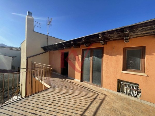 casa indipendente in vendita a Barcellona Pozzo di Gotto in zona Acquaficara