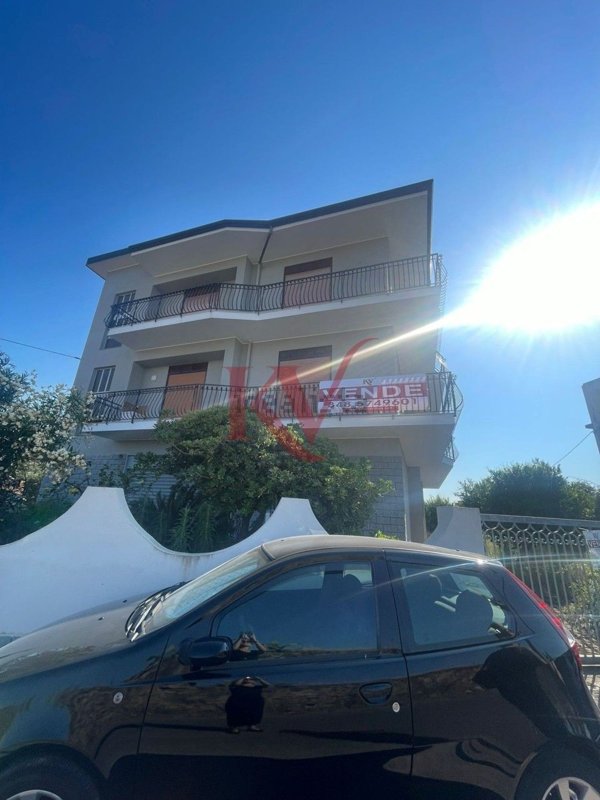 appartamento in vendita a Barcellona Pozzo di Gotto