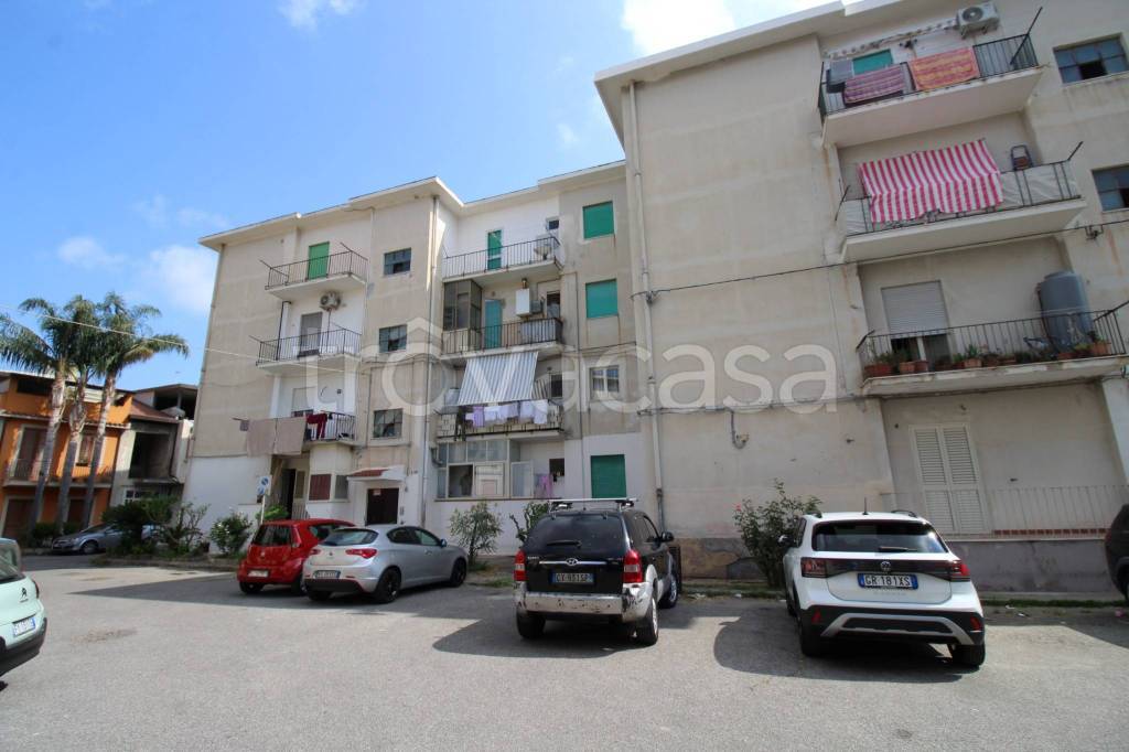 appartamento in vendita a Barcellona Pozzo di Gotto