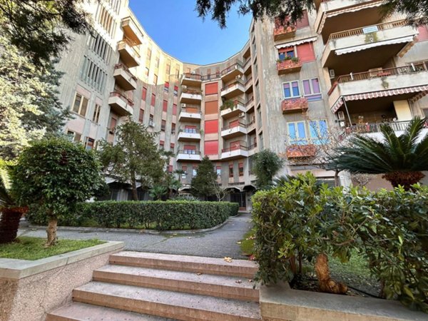 appartamento in vendita a Barcellona Pozzo di Gotto in zona Centro Città