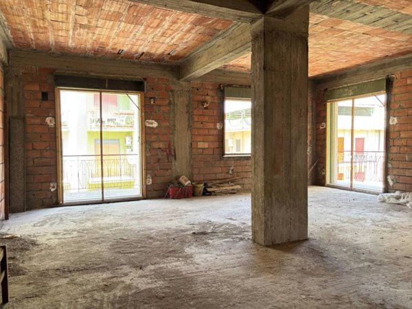 appartamento in vendita a Barcellona Pozzo di Gotto in zona Centro Città