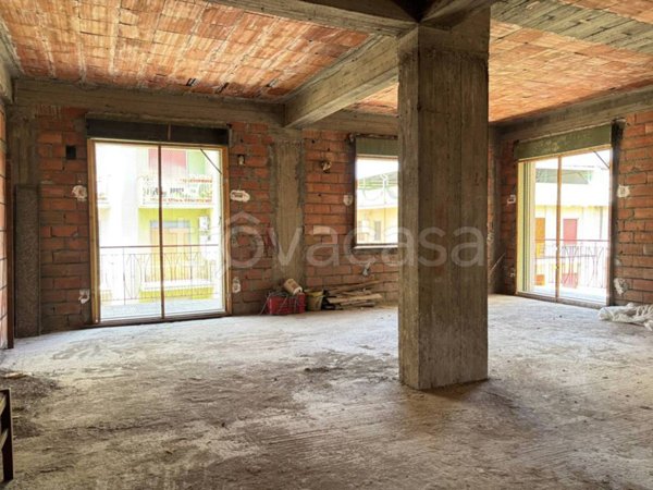 appartamento in vendita a Barcellona Pozzo di Gotto in zona Centro Città