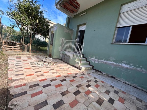 appartamento in vendita a Barcellona Pozzo di Gotto