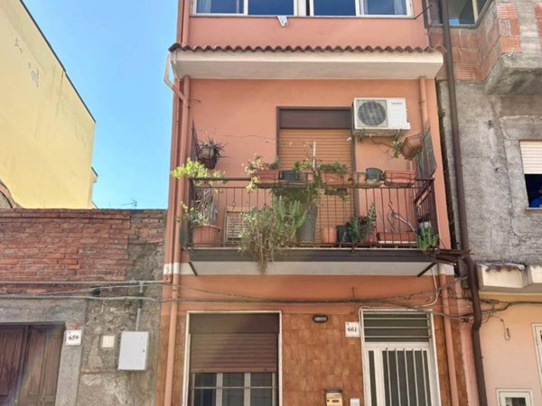 casa indipendente in vendita a Barcellona Pozzo di Gotto