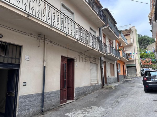 appartamento in vendita a Barcellona Pozzo di Gotto