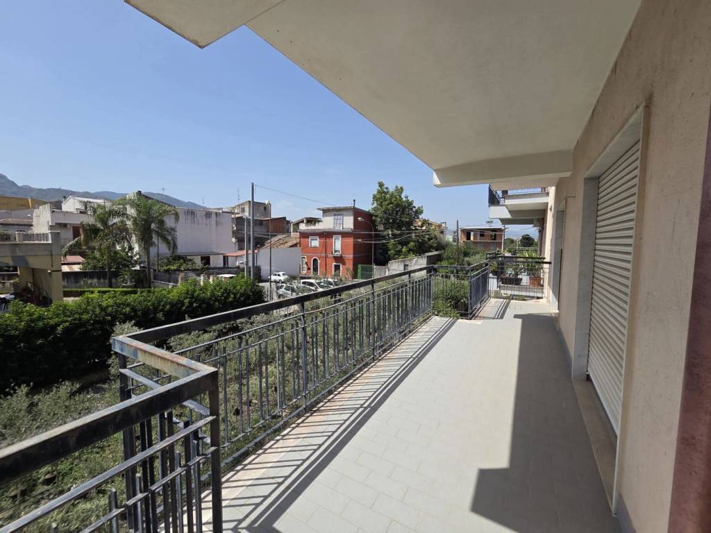 appartamento in vendita a Barcellona Pozzo di Gotto in zona Oreto