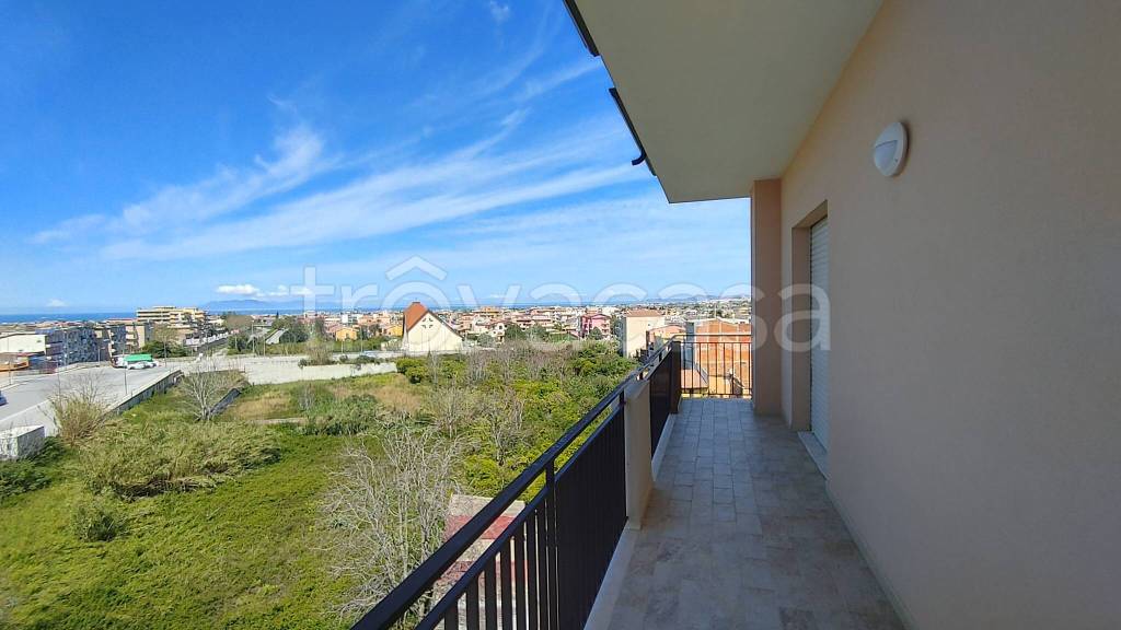 appartamento in vendita a Barcellona Pozzo di Gotto