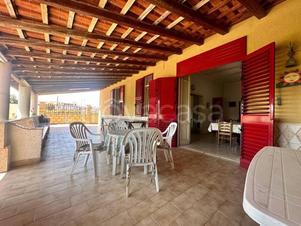 casa indipendente a Barcellona Pozzo di Gotto in zona Calderà/Spine Sante
