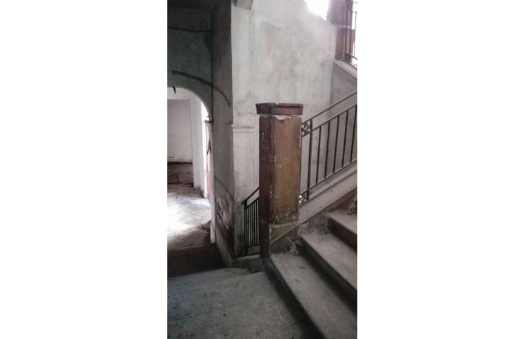 casa indipendente in vendita a Barcellona Pozzo di Gotto