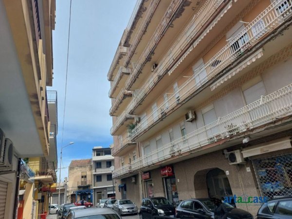 appartamento in vendita a Barcellona Pozzo di Gotto