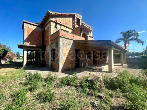 casa indipendente in vendita a Barcellona Pozzo di Gotto