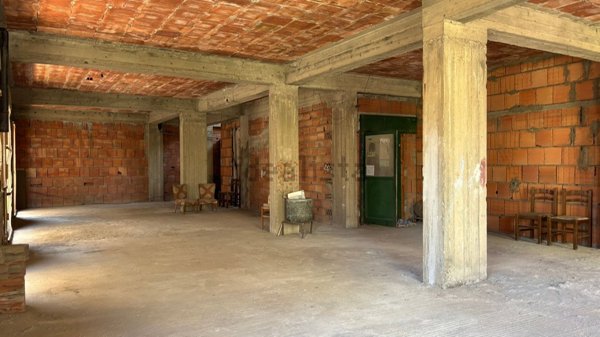 appartamento in vendita a Barcellona Pozzo di Gotto in zona Centro Città