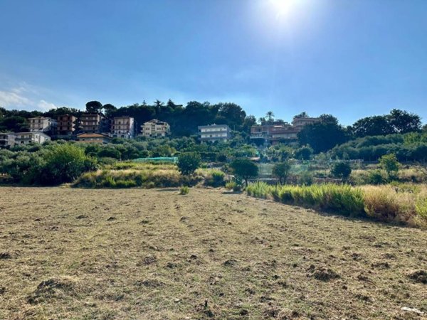 terreno agricolo in vendita a Barcellona Pozzo di Gotto in zona Centro Città