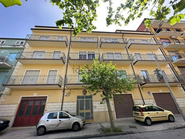 appartamento in vendita a Barcellona Pozzo di Gotto