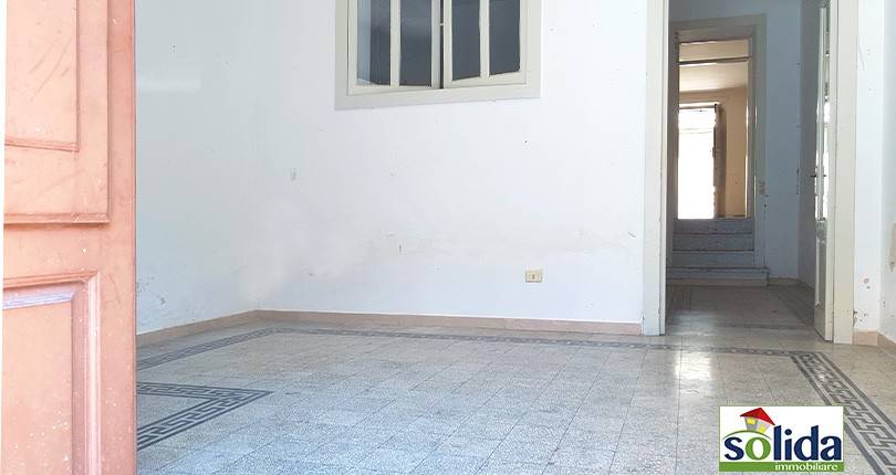 appartamento in vendita a Barcellona Pozzo di Gotto in zona Centro Città