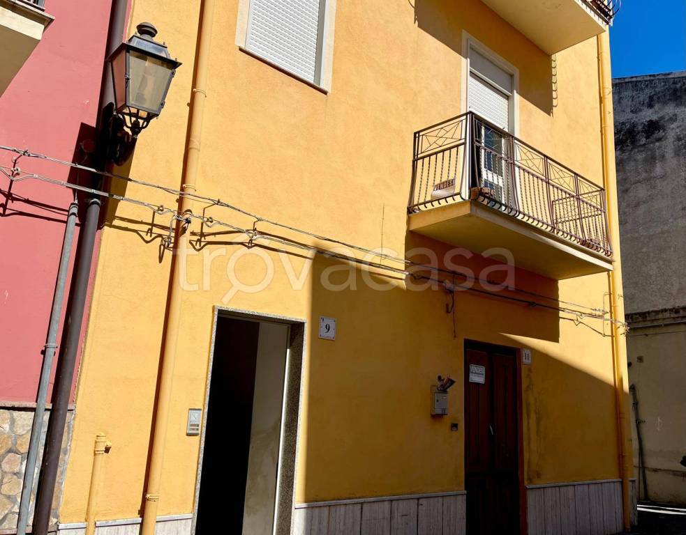 appartamento in vendita a Barcellona Pozzo di Gotto