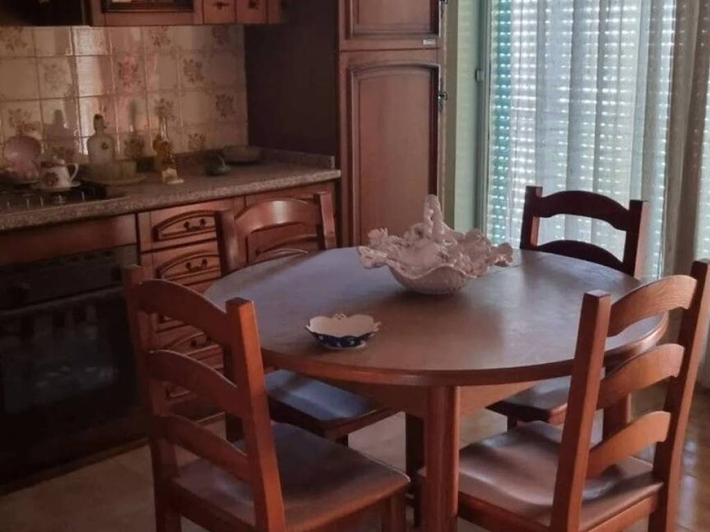 appartamento in vendita a Barcellona Pozzo di Gotto