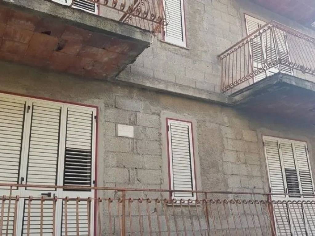 appartamento in vendita a Barcellona Pozzo di Gotto