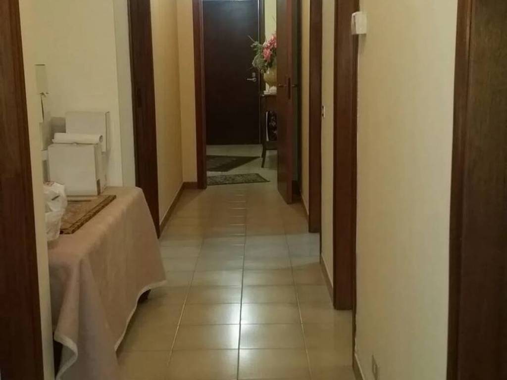 appartamento in vendita a Barcellona Pozzo di Gotto in zona Centro Città