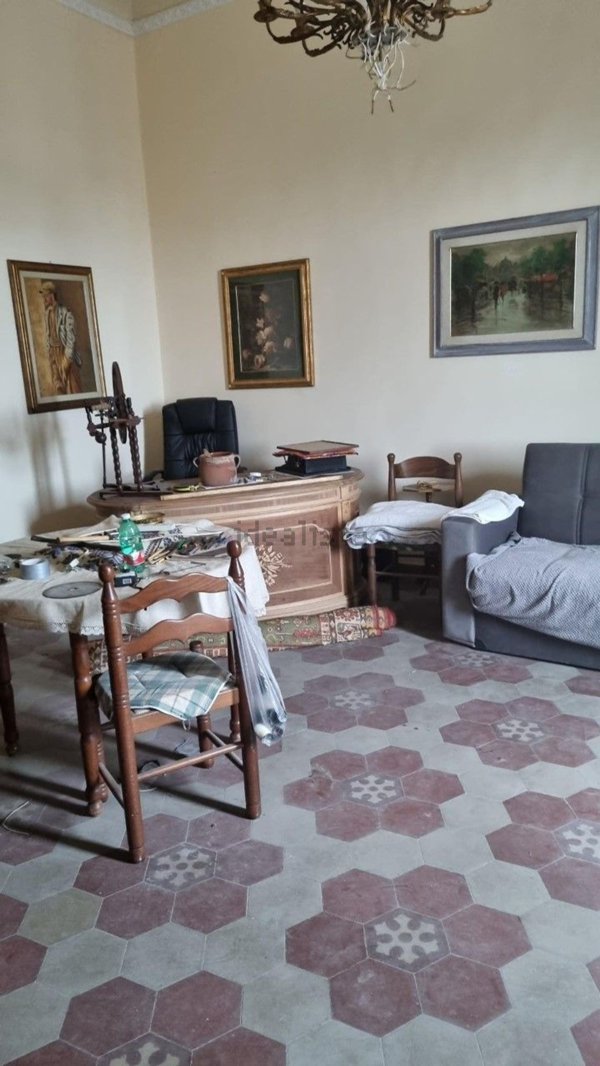 appartamento in vendita a Barcellona Pozzo di Gotto in zona Centro Città