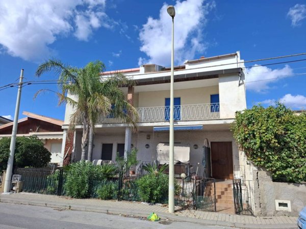 appartamento in vendita a Barcellona Pozzo di Gotto
