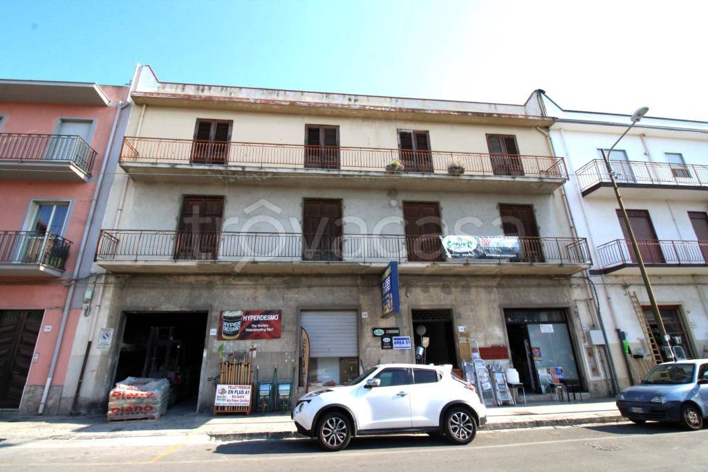 appartamento in vendita a Barcellona Pozzo di Gotto