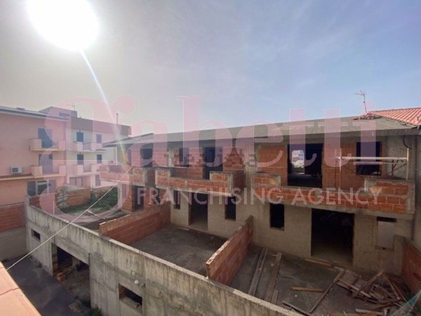 casa indipendente in vendita a Barcellona Pozzo di Gotto