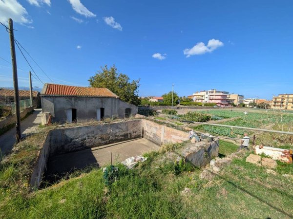 terreno agricolo in vendita a Barcellona Pozzo di Gotto