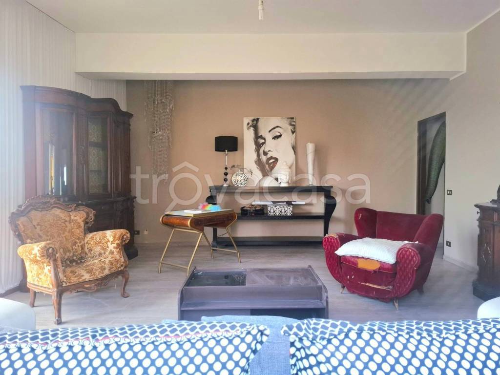 appartamento in vendita a Barcellona Pozzo di Gotto