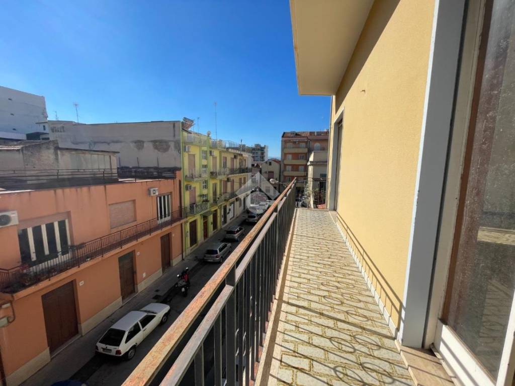 appartamento in vendita a Barcellona Pozzo di Gotto