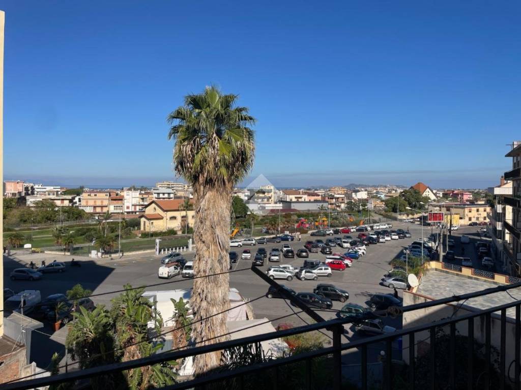 appartamento in vendita a Barcellona Pozzo di Gotto