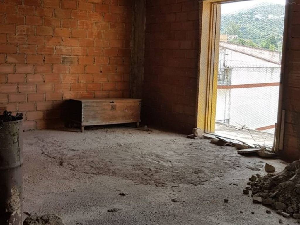 appartamento in vendita a Barcellona Pozzo di Gotto