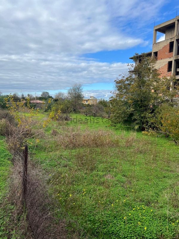 terreno edificabile in vendita a Barcellona Pozzo di Gotto