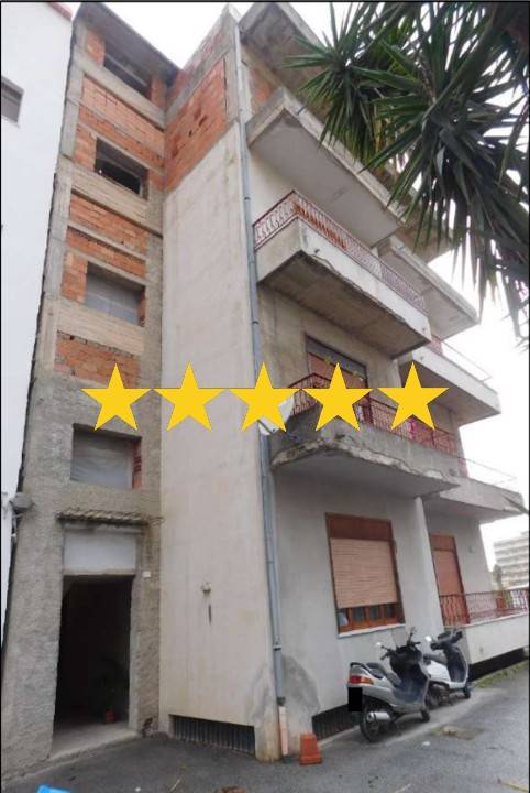 appartamento in vendita a Barcellona Pozzo di Gotto