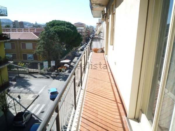 appartamento in vendita a Barcellona Pozzo di Gotto in zona Centro Città