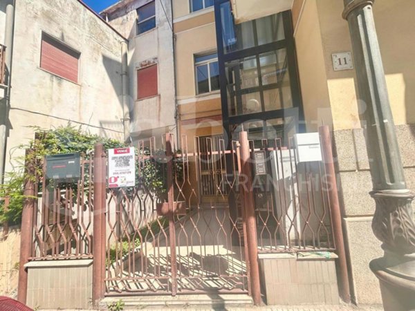 appartamento in vendita a Barcellona Pozzo di Gotto in zona Centro Città