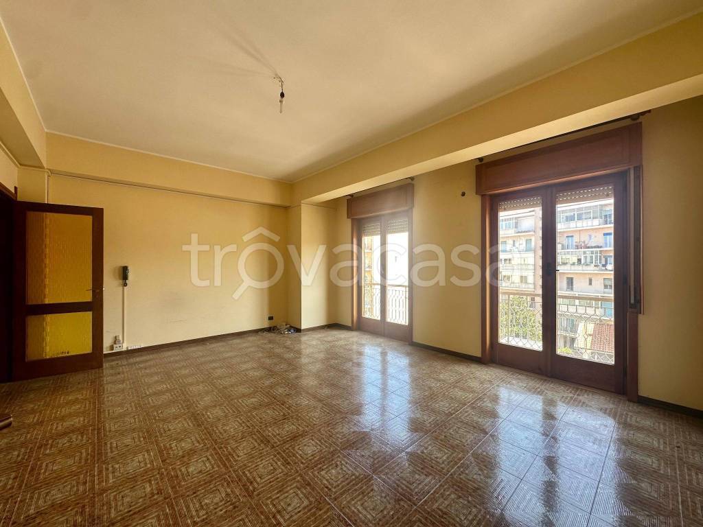 appartamento in vendita a Barcellona Pozzo di Gotto in zona Centro Città