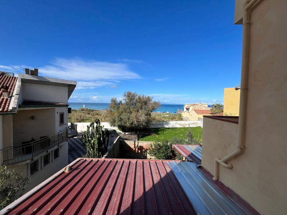 appartamento in vendita a Barcellona Pozzo di Gotto in zona Calderà/Spine Sante