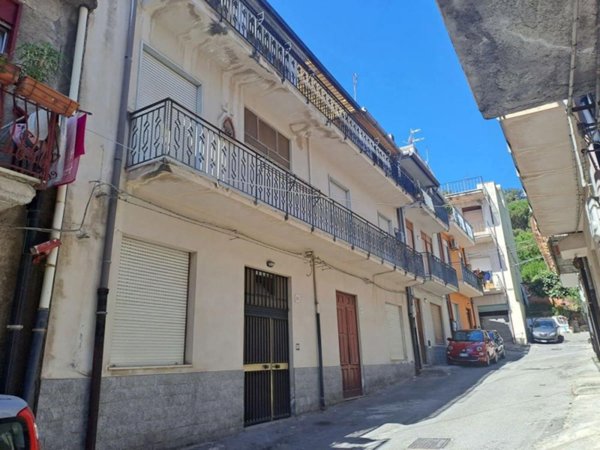 appartamento in vendita a Barcellona Pozzo di Gotto