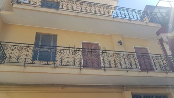 intera palazzina in vendita a Barcellona Pozzo di Gotto