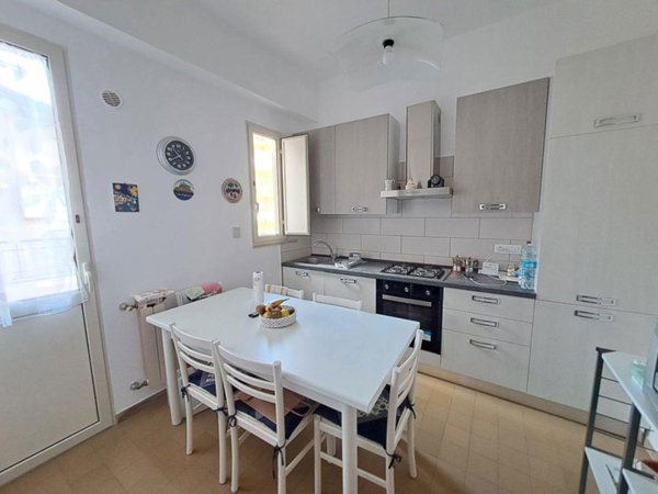 appartamento in vendita a Barcellona Pozzo di Gotto