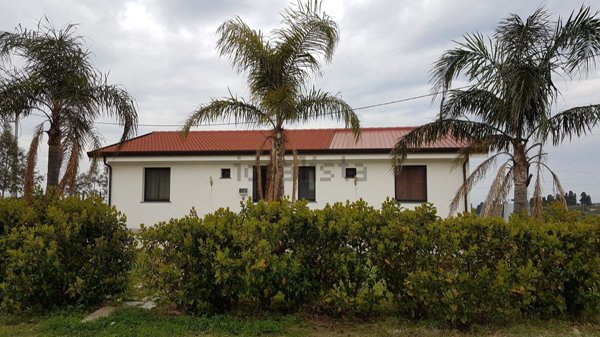 casa indipendente in vendita a Barcellona Pozzo di Gotto