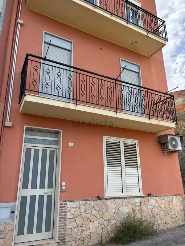 appartamento in vendita a Barcellona Pozzo di Gotto