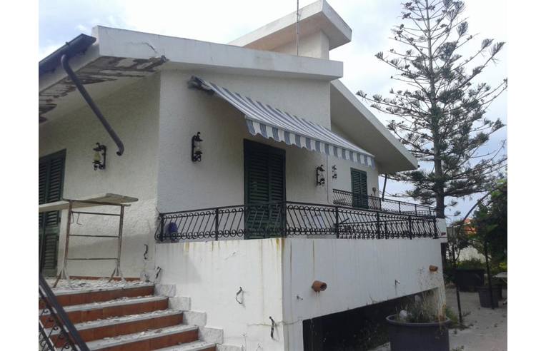 casa indipendente a Barcellona Pozzo di Gotto in zona Calderà/Spine Sante